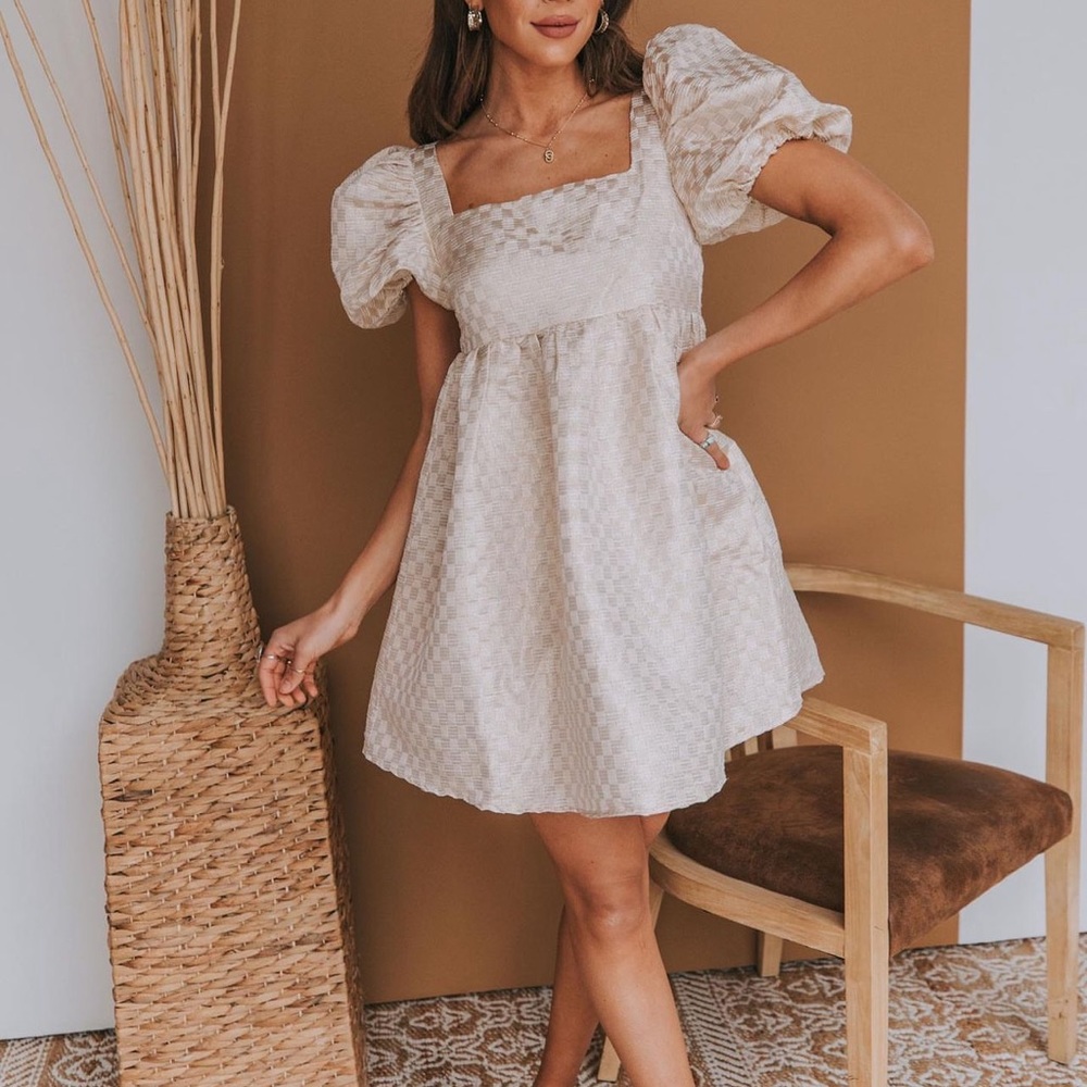 NWT holleen babydoll dress